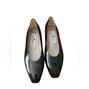 Vintage Gruppo Italiano Diane Patent Black Leather 1" kitten heels size 7M